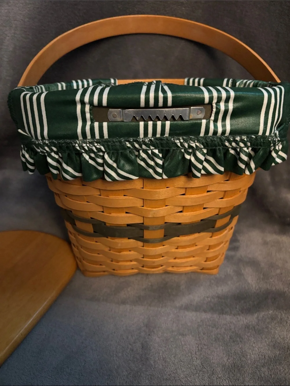 Longaberger Green and Oak Woven Basket with Lid and Handle